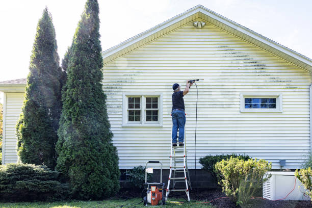 Best Commercial Pressure Washing  in Smithfield, VA